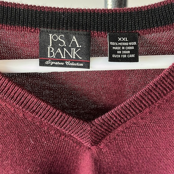 JoS. A. Bank burgundy v-neck sweater. Size XXL. - Picture 2 of 4